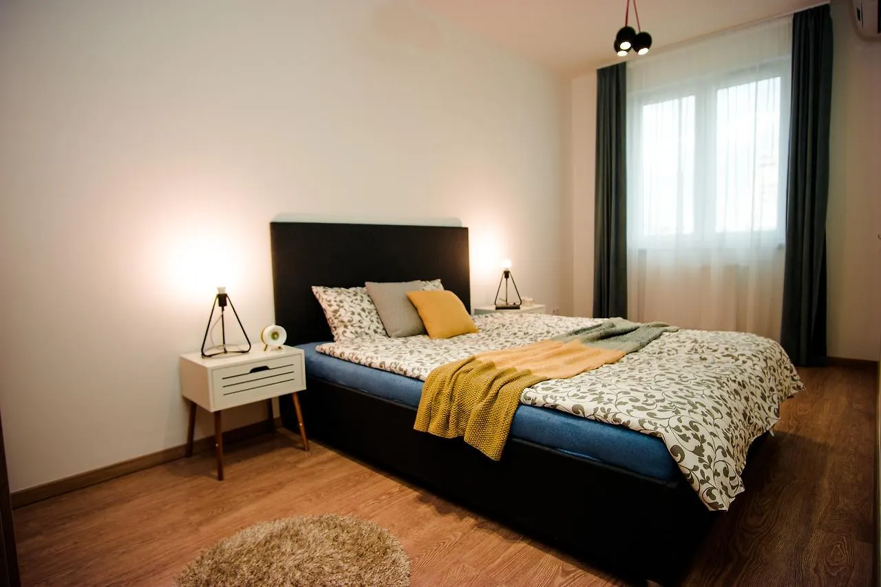 Corvin Promenade Aparthotel Budapest 3*,